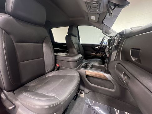 Used 2021 Chevrolet Silverado 1500 LT Trail Boss w/ LT Trail Boss Premium Package image 23