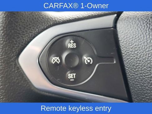 Used 2021 Chevrolet Traverse LS image 15