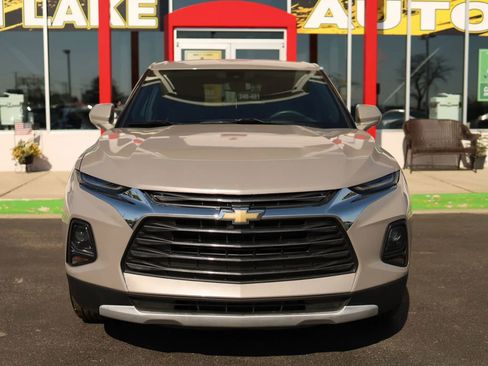 Used 2021 Chevrolet Blazer LT FWD image 2