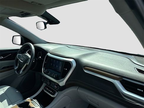 Used 2021 GMC Acadia SLE image 22