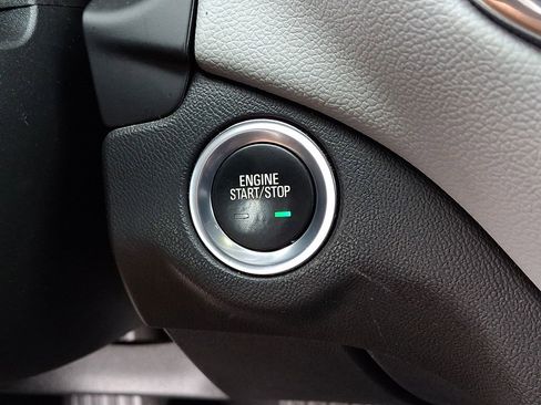 Used 2023 Chevrolet Equinox LS w/ LPO, Floor Liner Package image 22