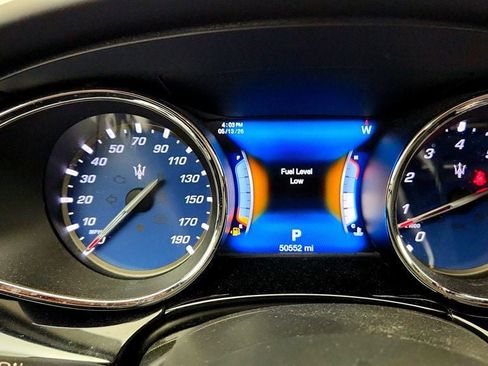 Used 2017 Maserati Quattroporte S GranSport Q4 AWD/4WD image 13