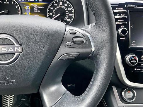 Used 2024 Nissan Murano SV w/ SV Midnight Edition Package image 24