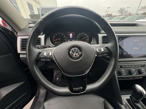 Used 2019 Volkswagen Atlas SE image 16