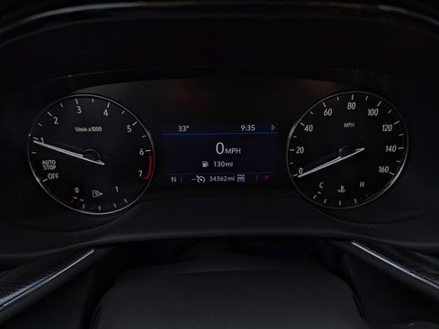 Used 2021 Buick Envision Preferred image 2