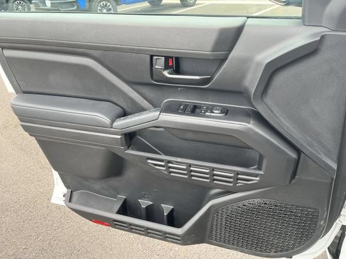 Used 2024 Toyota Tacoma SR RWD image 13