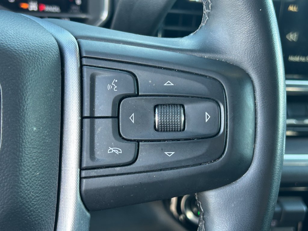 Used 2025 GMC Sierra 1500 SLT AWD/4WD image 18