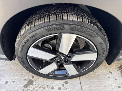 New 2026 Hyundai Santa Fe Limited image 24