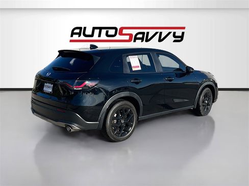 Used 2023 Honda HR-V Sport image 7
