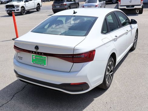 Used 2025 Volkswagen Jetta S FWD image 5