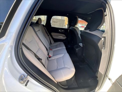 New 2026 Volvo XC60 B5 Plus w/ Climate Package image 27