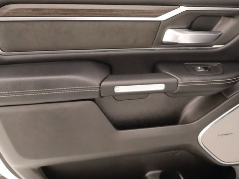 Used 2025 RAM 1500 Laramie image 18