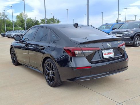 Used 2026 Honda Civic Sport image 2