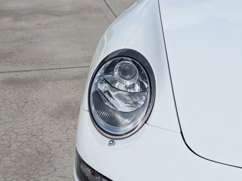 Used 2006 Porsche 911 Carrera S image 7