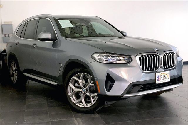 Used 2023 BMW X3 sDrive30i w/ Convenience Package RWD image 2