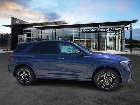 Used 2025 Mercedes-Benz GLE 350 4MATIC image 1