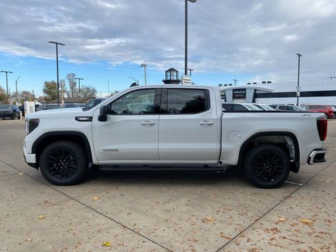 New 2026 GMC Sierra 1500 Elevation image 8