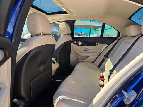 Used 2021 Mercedes-Benz C 300 Sedan image 15