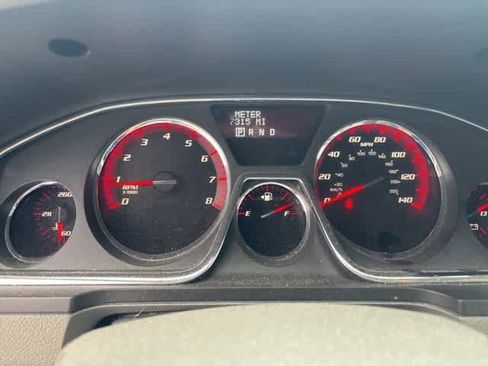 Used 2014 GMC Acadia SLE image 13