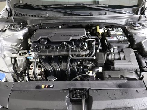 Used 2025 Kia K4 LXS image 18