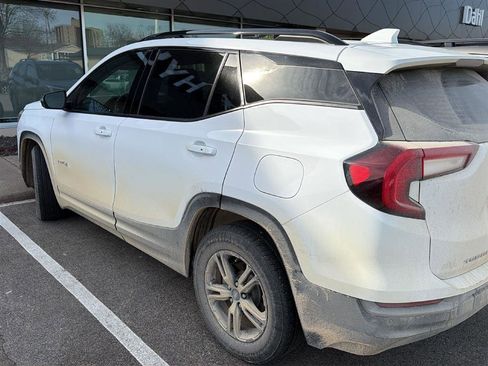 Used 2022 GMC Terrain AT4 w/ Infotainment Package II image 3
