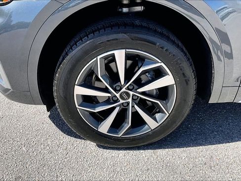Certified 2023 Audi Q5 2.0T Premium Plus w/ Premium Plus Package image 13