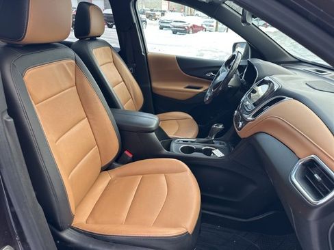 Used 2020 Chevrolet Equinox Premier image 32