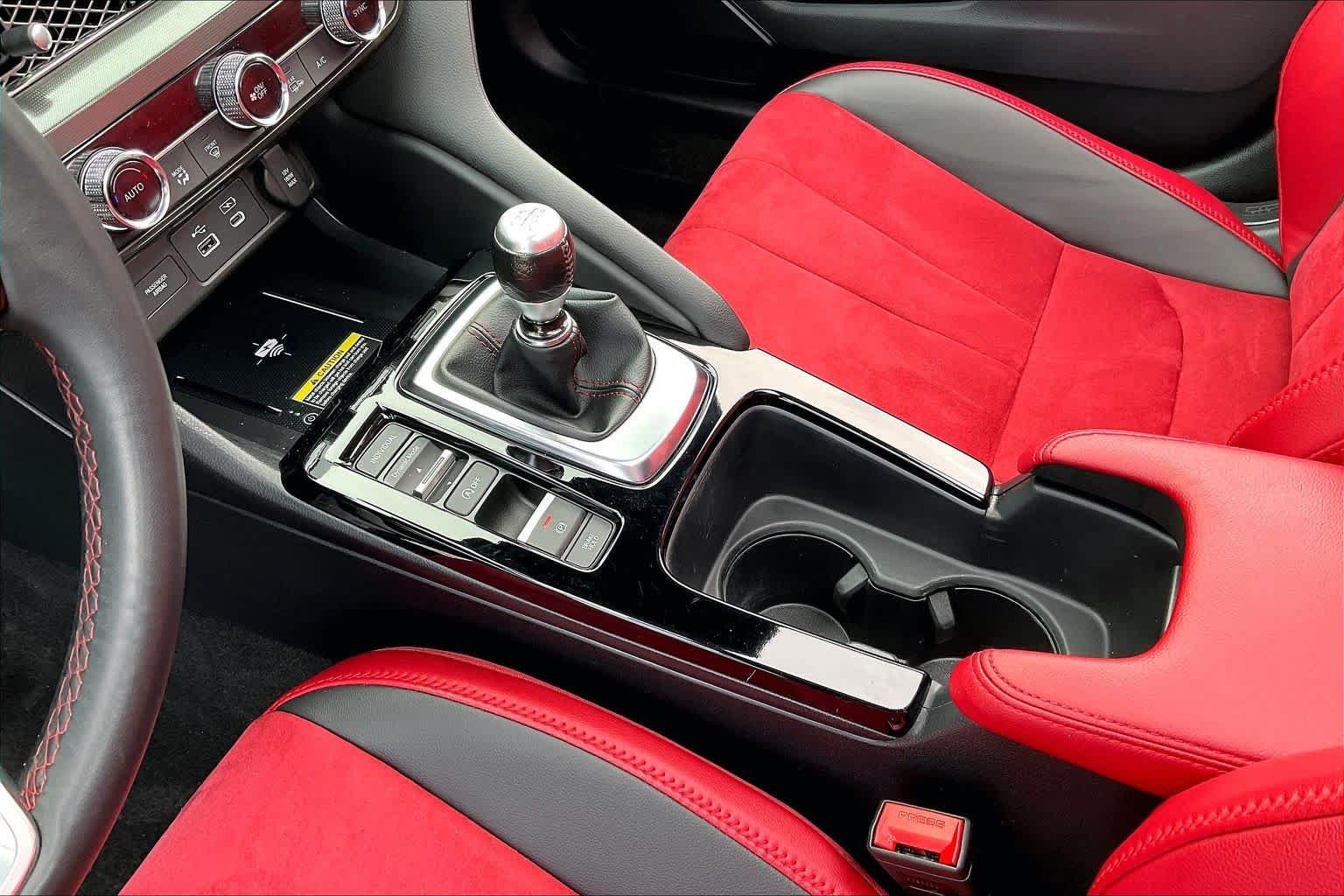 Certified 2025 Acura Integra A-Spec w/ Technology Package FWD image 16