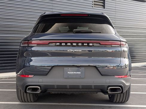 New 2026 Porsche Cayenne image 10