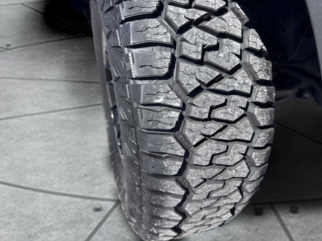 Used 2022 Ford F150 Raptor w/ Equipment Group 801A High AWD/4WD image 33