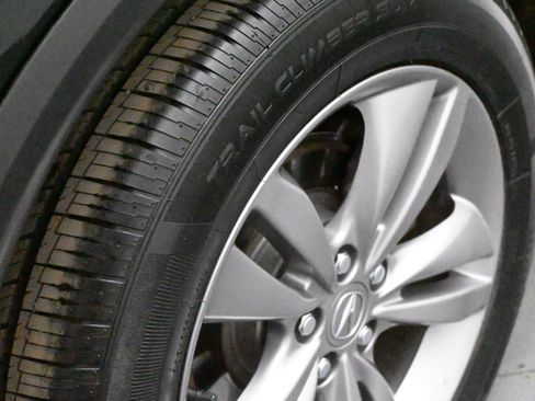 Certified 2025 Acura MDX SH-AWD image 12