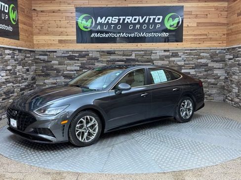 Used 2023 Hyundai Sonata SEL w/ Convenience Package FWD image 5