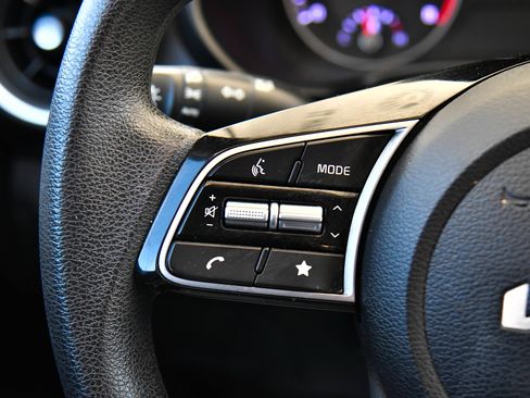 Used 2024 Kia Forte LXS w/ LXS Technology Package FWD image 26