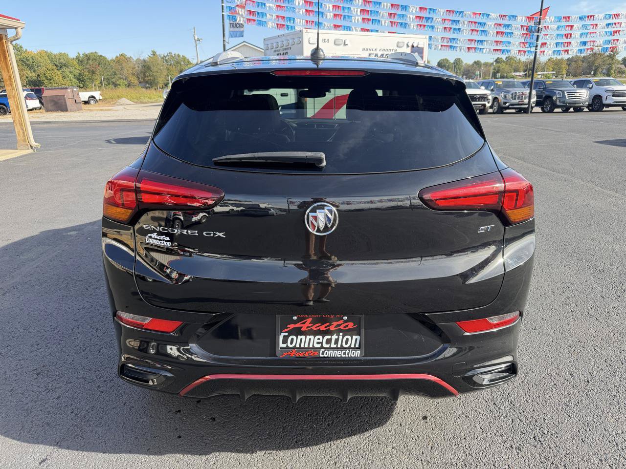 Used 2023 Buick Encore GX Select w/ Experience Buick Package FWD image 5