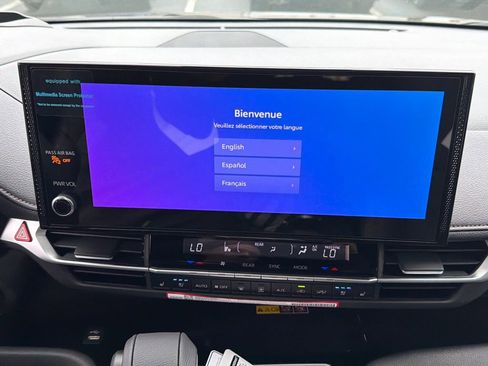 New 2026 Toyota Sienna Platinum AWD/4WD image 27