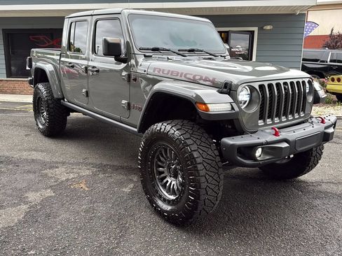 Used 2023 Jeep Gladiator Rubicon w/ LED Lighting Group AWD/4WD image 3