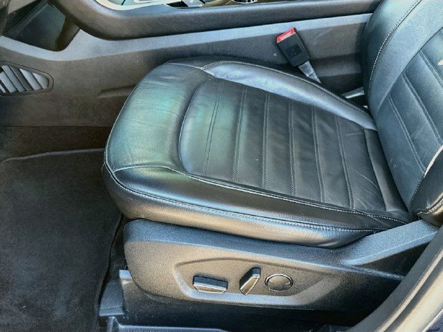 Used 2017 Ford Edge SEL w/ Equipment Group 201A AWD/4WD image 20