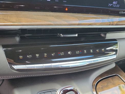 Certified 2024 Cadillac Escalade ESV Sport Platinum w/ LPO, ONYX Package image 30