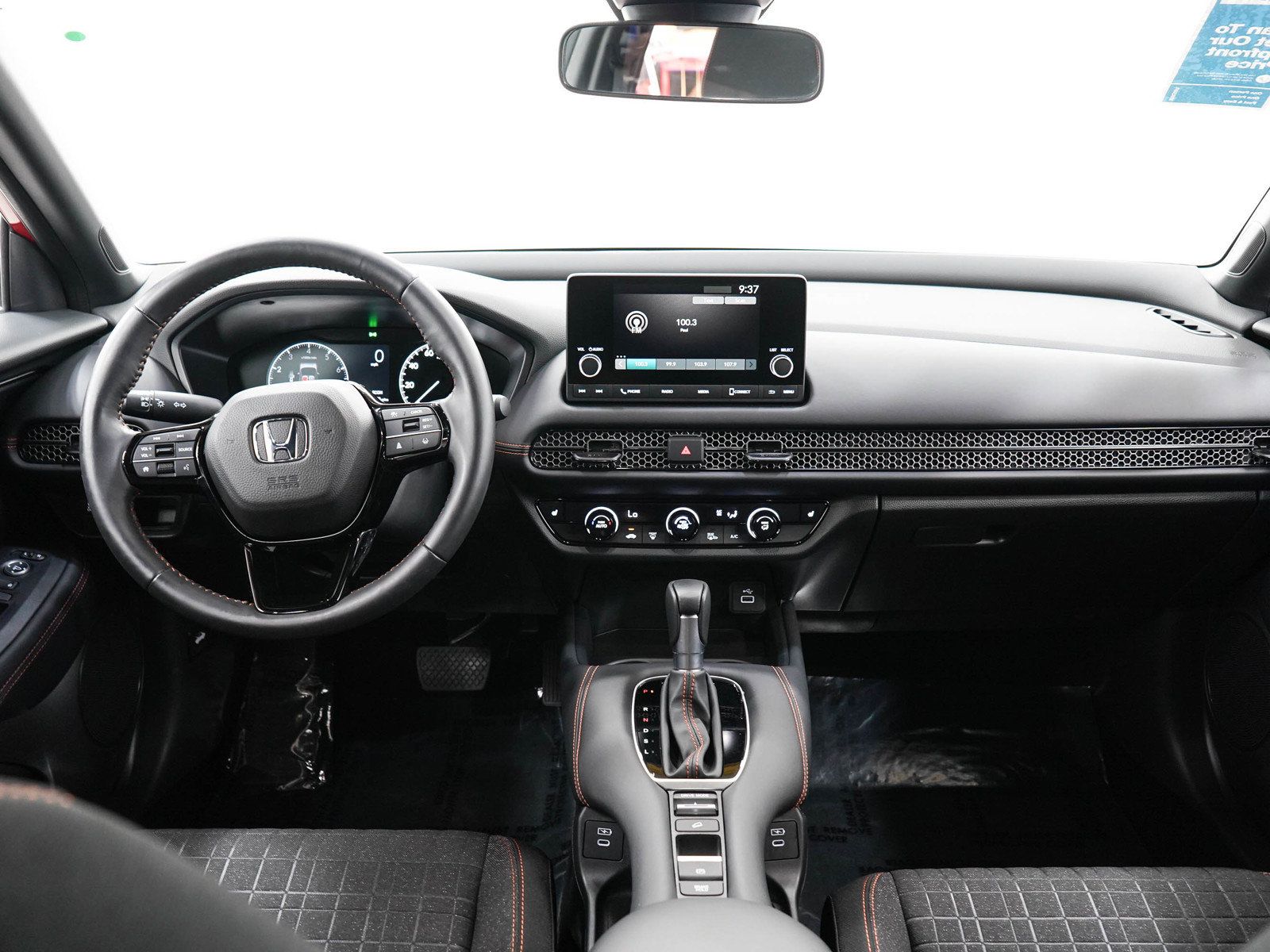 Used 2025 Honda HR-V Sport image 16