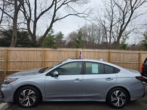 Used 2024 Subaru Legacy Premium image 4