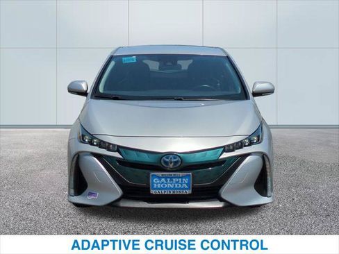Used 2019 Toyota Prius Prime Premium w/ Carpet Mat Package FWD image 3