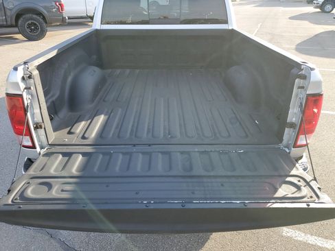 Used 2015 RAM 1500 Big Horn image 9
