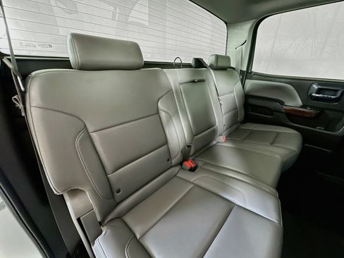 Used 2014 GMC Sierra 1500 SLT w/ SLT Crew Cab Value Package AWD/4WD image 25