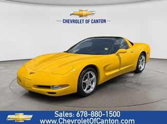 Used 2000 Chevrolet Corvette Coupe w/ Roof Pkg RWD video 1