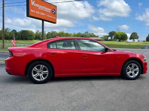 Used 2023 Dodge Charger SXT RWD image 11