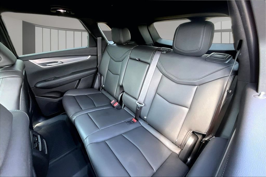 New 2026 Cadillac XT5 Luxury w/ LPO, Floor Liner Package FWD image 10