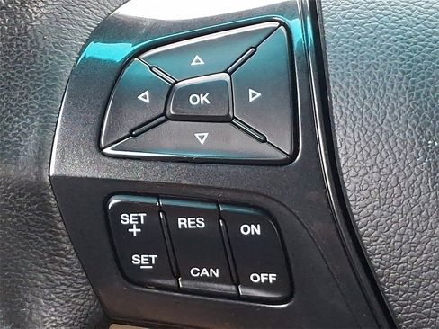 Used 2017 Ford Explorer XLT w/ Equipment Group 201A image 21