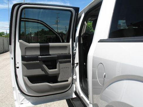 Used 2020 Ford F150 XL w/ Equipment Group 101A Mid AWD/4WD image 16