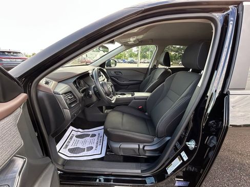 Used 2023 Nissan Rogue S FWD image 15