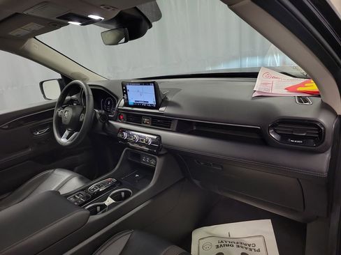 Used 2024 Honda Pilot Touring image 31